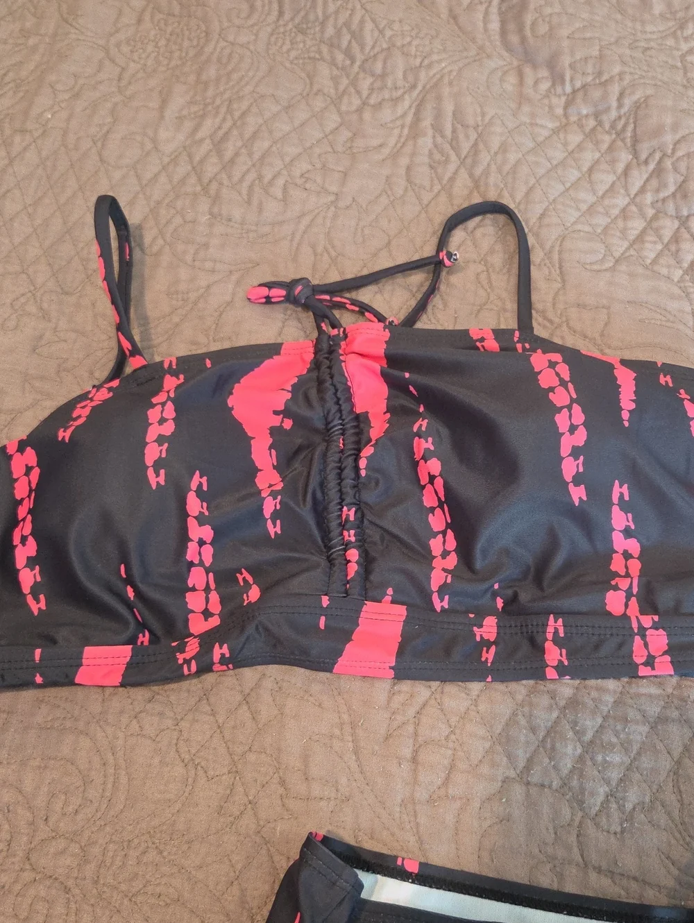 Black and Pink Patterned Women’s Swim Bikini Top & Shorts, XL